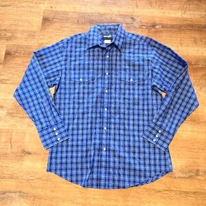 Vintage Wrangler Men's Blue Checkered Pearl Snap Button Up Shirt